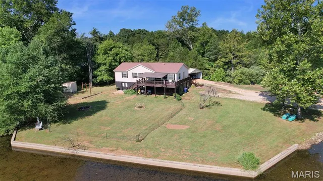 $315,000 | 10740 Lakeshore Drive, Blackwell, MO 63626