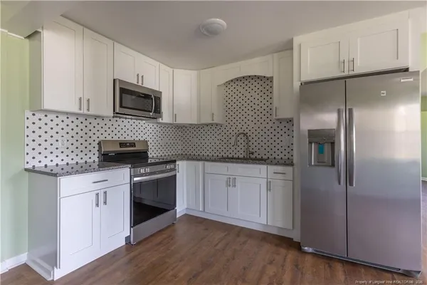 $185,900 | 1601 West Mlk Jr Boulevard, Clinton, NC 28328