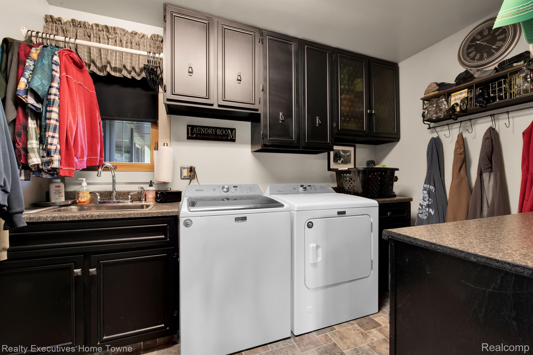 5695 Norman Road Jeddo, MI 48032 - Photo 22 of 71 Laundry Room
