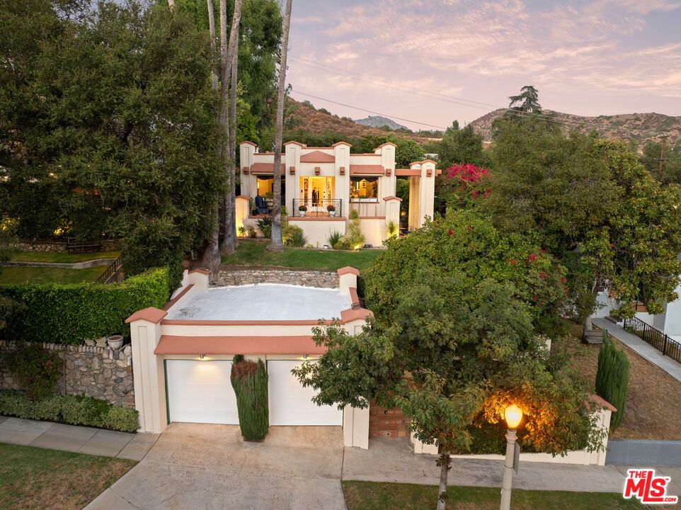 680 Glenmore Boulevard Glendale, CA 91206 - Photo 15 of 15 a view of a street with houses
