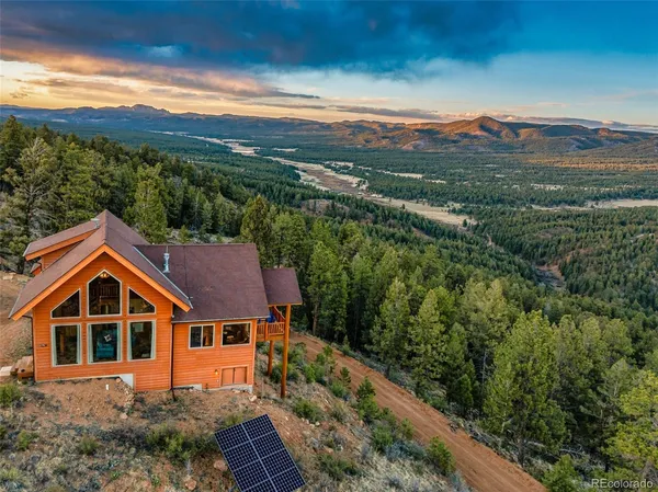 $800,000 | 29549 N Highway, Woodland Park, CO 80863