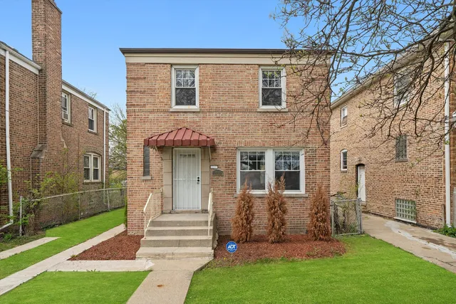 $214,500 | 9632 South Yale Avenue, Chicago, IL 60628