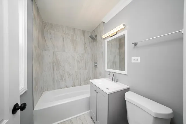 $214,500 | 9632 South Yale Avenue, Chicago, IL 60628