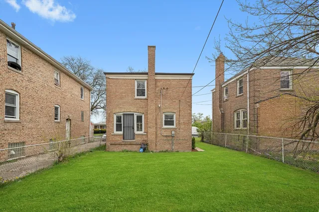 $214,500 | 9632 South Yale Avenue, Chicago, IL 60628