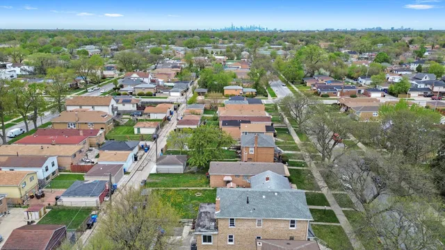 $214,500 | 9632 South Yale Avenue, Chicago, IL 60628