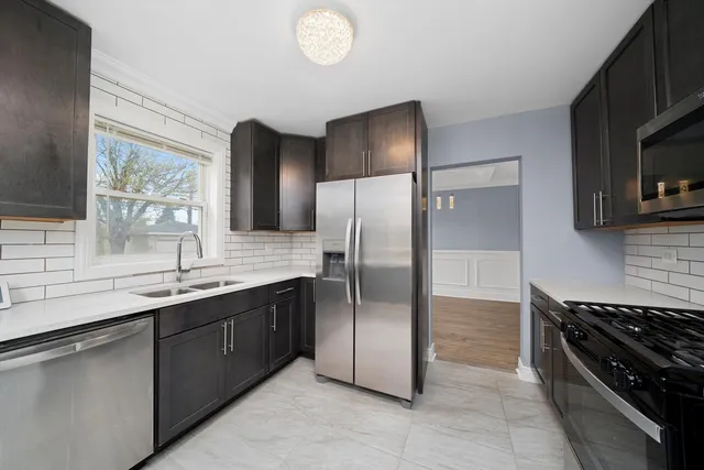 $214,500 | 9632 South Yale Avenue, Chicago, IL 60628