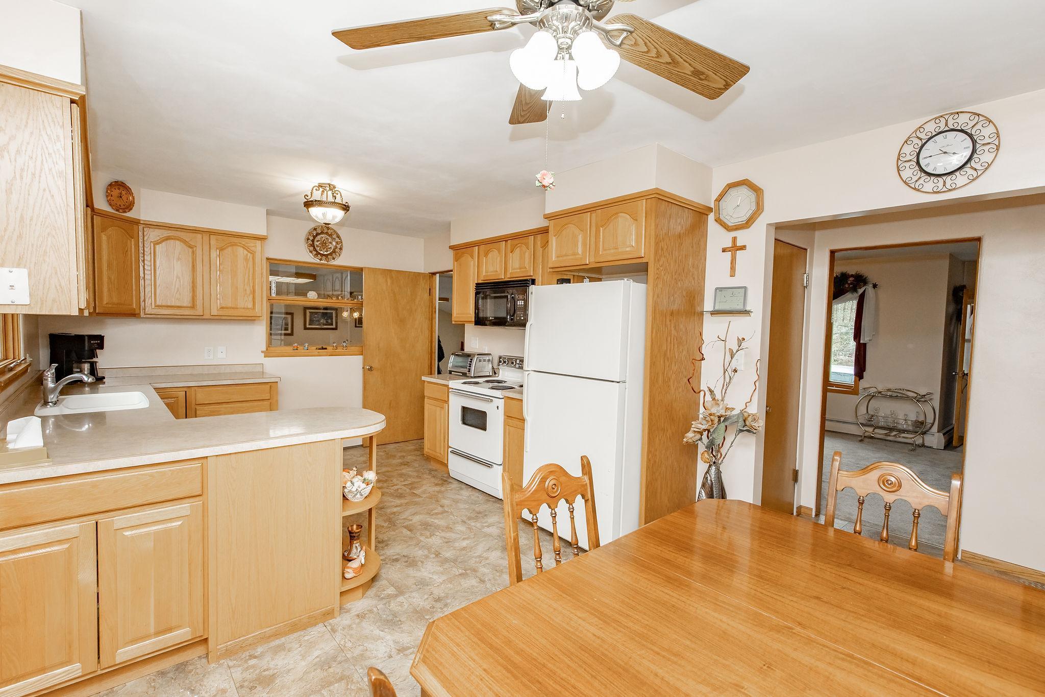 515 3rd Street Southeast Valley City, ND 58072 - Photo 13 of 70