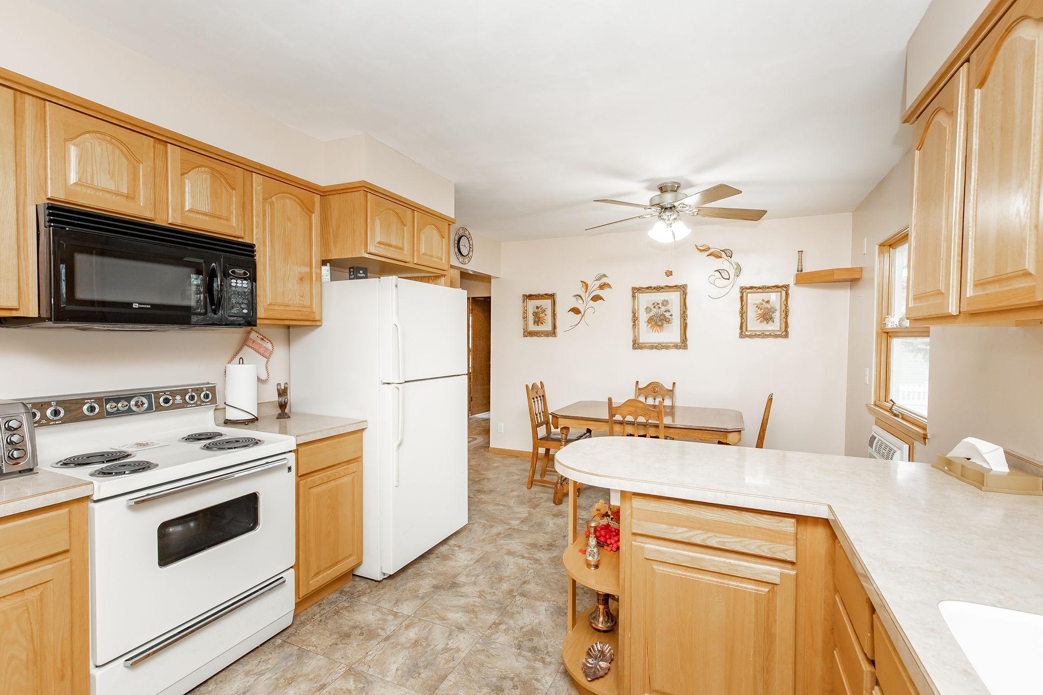 515 3rd Street Southeast Valley City, ND 58072 - Photo 7 of 70