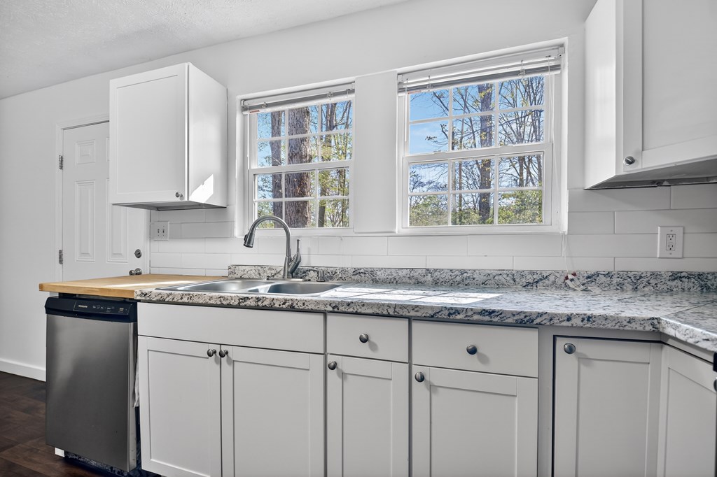 764 Hood Road Talking Rock, GA 30175 - Photo 16 of 58 Duplex 1 Kitchen