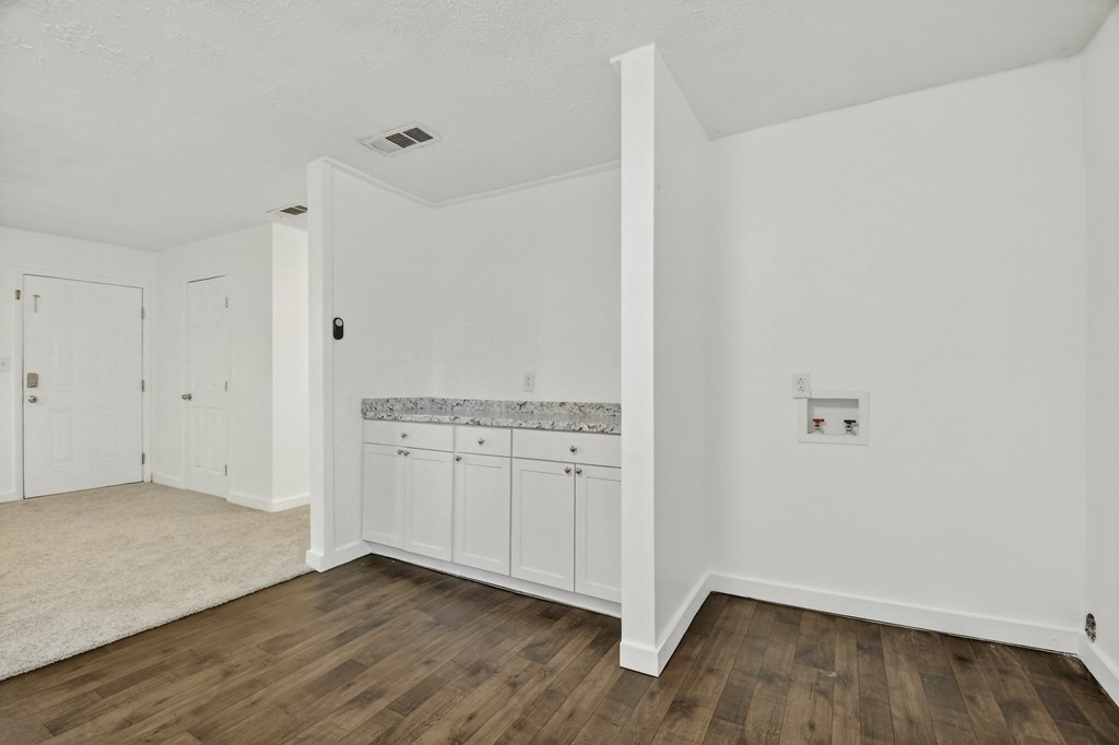 764 Hood Road Talking Rock, GA 30175 - Photo 20 of 58 Duplex 1 coffee bar/laundry area