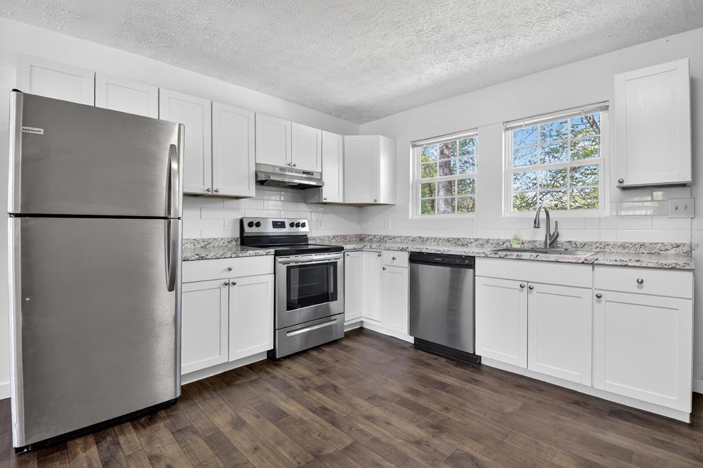 764 Hood Road Talking Rock, GA 30175 - Photo 38 of 58 Duplex 2 kitchen