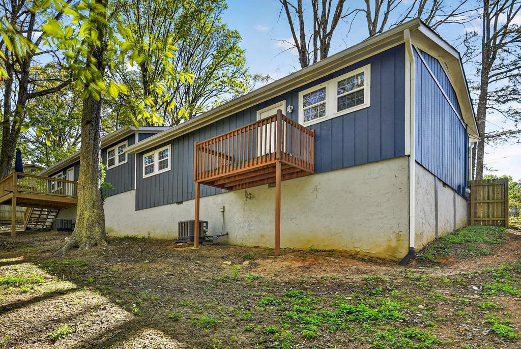 764 Hood Road Talking Rock, GA 30175 - Photo 49 of 58 Duplex 2 back of home with deck