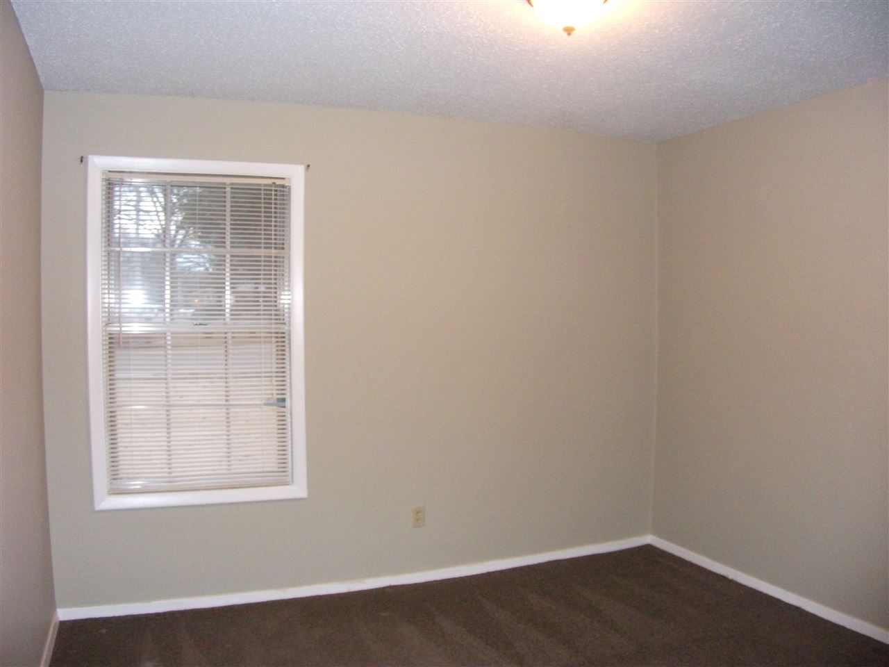 5014 Knight Arnold Road Memphis, TN 38118 - Photo 10 of 13 Gallery Image 10