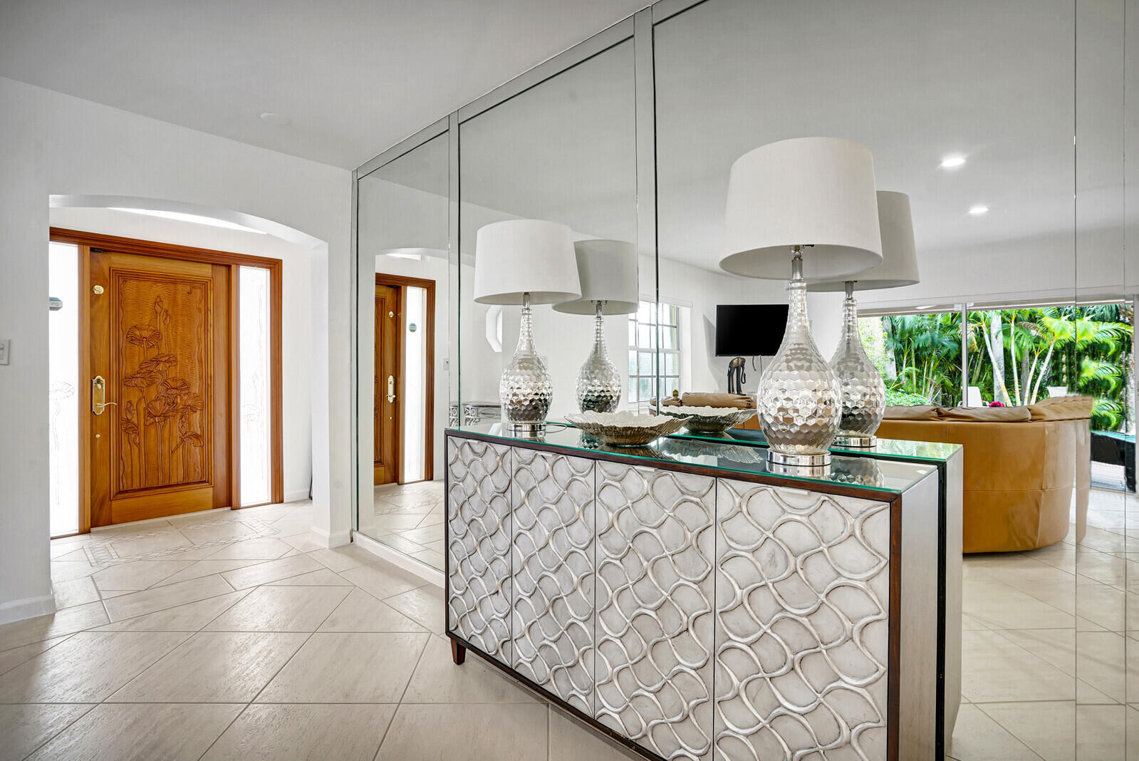 290 East Fern Drive Boca Raton, FL 33432 - Photo 6 of 51 Foyer
