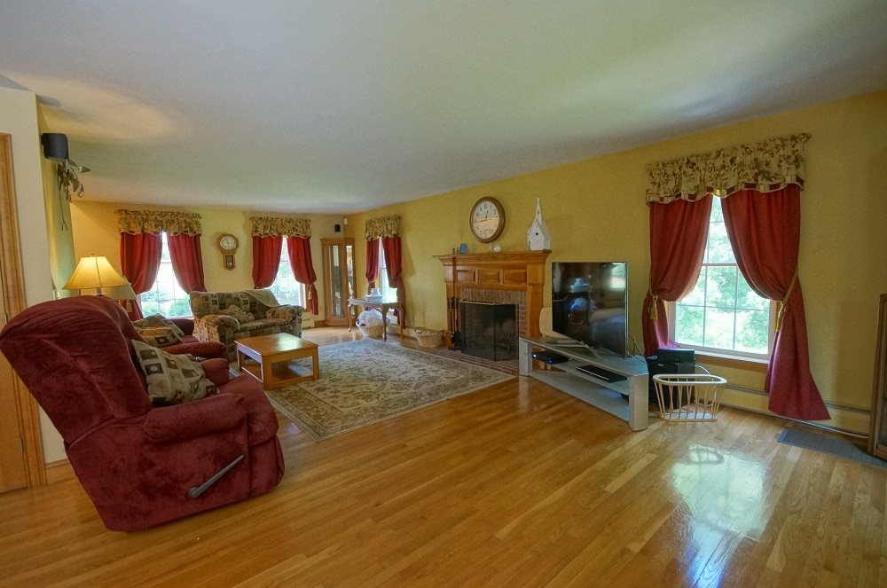 20 Miner Road Auburn, NH 03032 - Photo 14 of 28