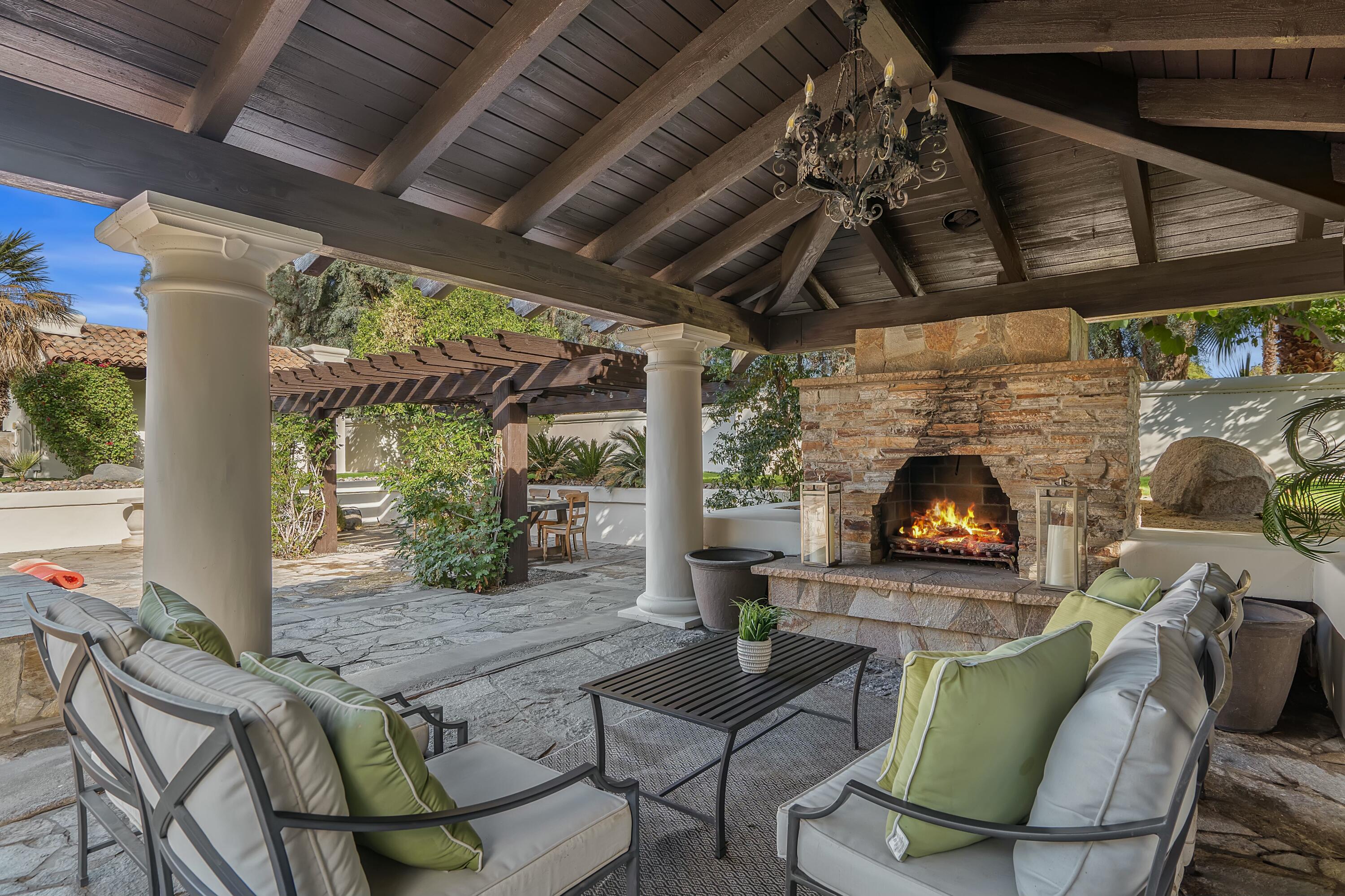 72211 Rancho Road Rancho Mirage, CA 92270 - Photo 5 of 69 Gazebo