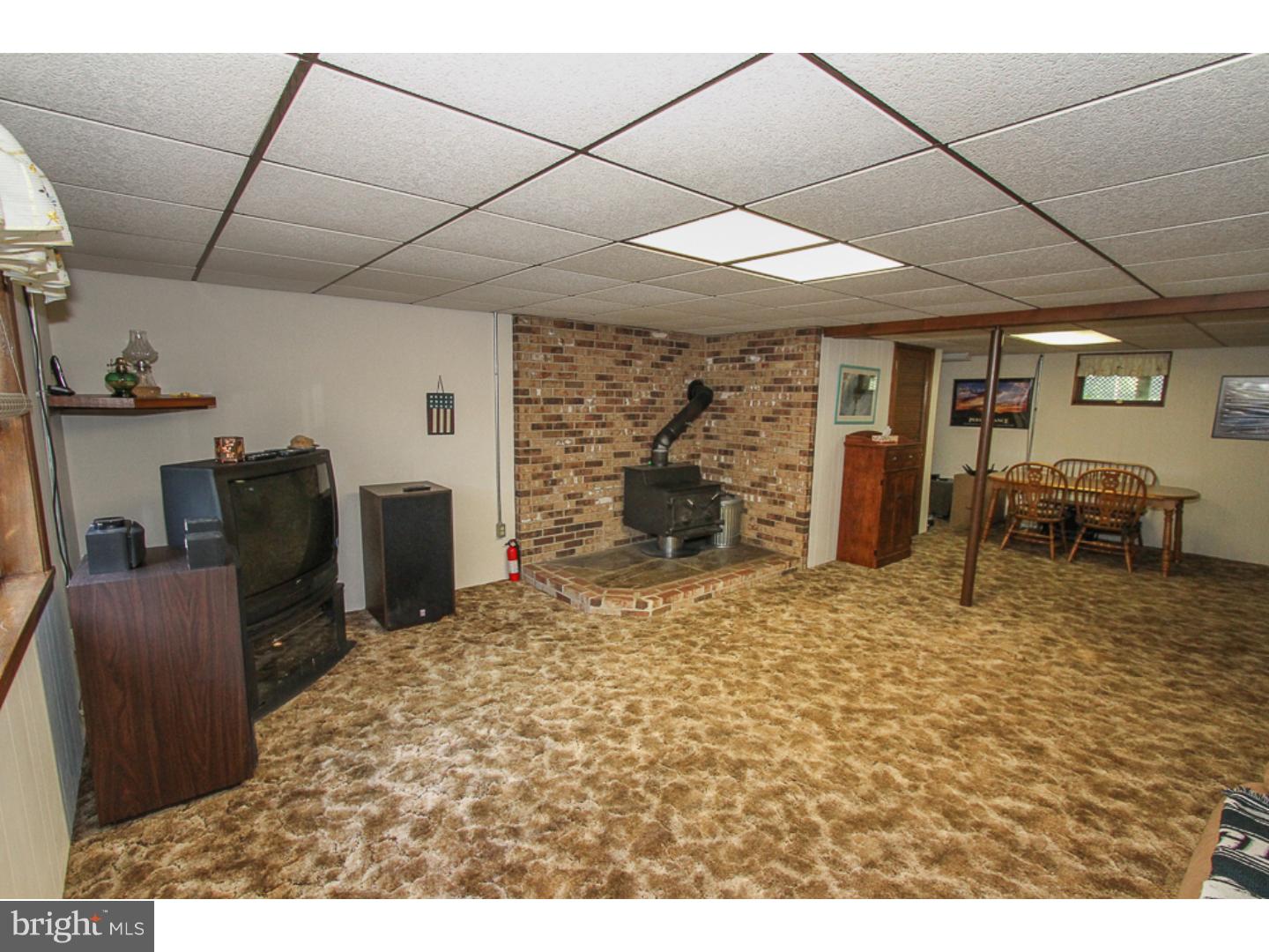 5190 Oley Turnpike Road Reading, PA 19606 - Photo 18 of 25 Gallery Image 18