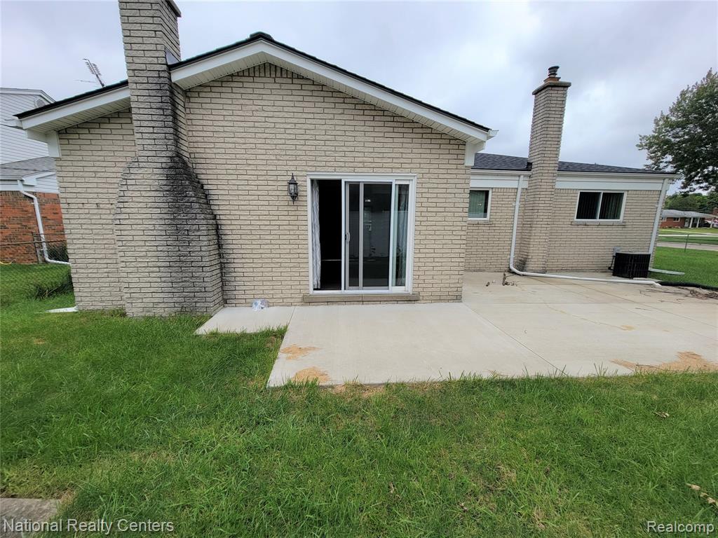 34305 Tyler Drive Sterling Heights, MI 48310 - Photo 28 of 29