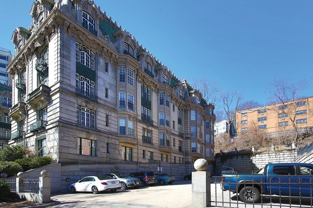 1514 Beacon Street, Unit 34 Brookline, MA 02446 - Photo 13 of 15