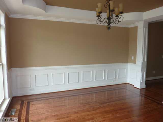5036 Peppertree Road Clemmons, NC 27012 - Photo 4 of 16 Dining Room.