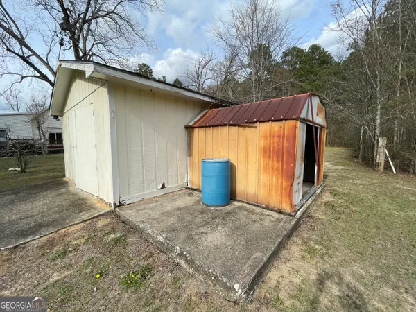 $285,000 | 492 Georgia Highway 26 East, Cochran, GA 31014