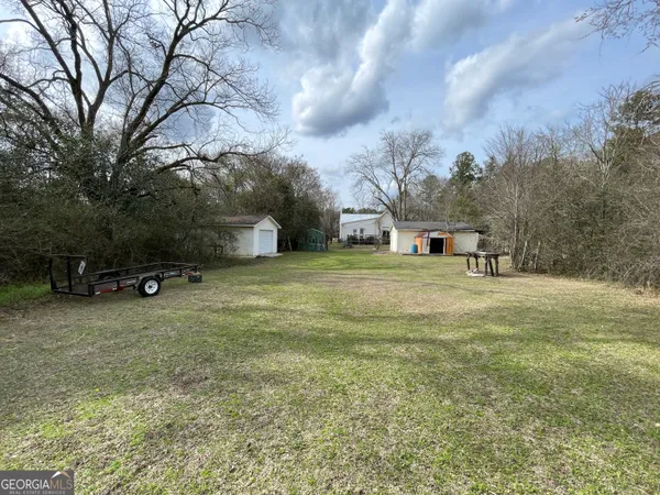 $285,000 | 492 Georgia Highway 26 East, Cochran, GA 31014