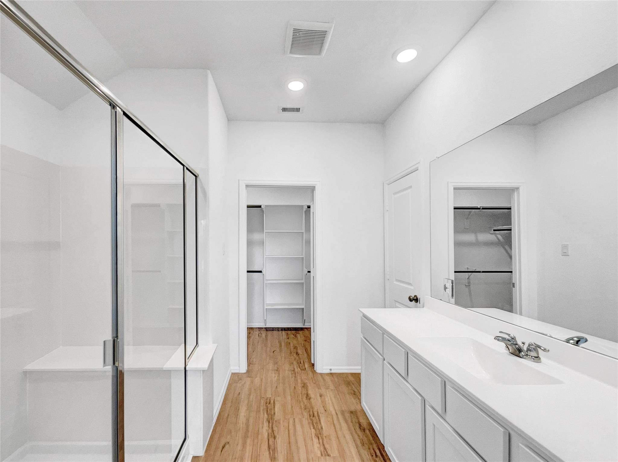 14242 Walworth Crk Court Rosharon, TX 77583 - Photo 9 of 16