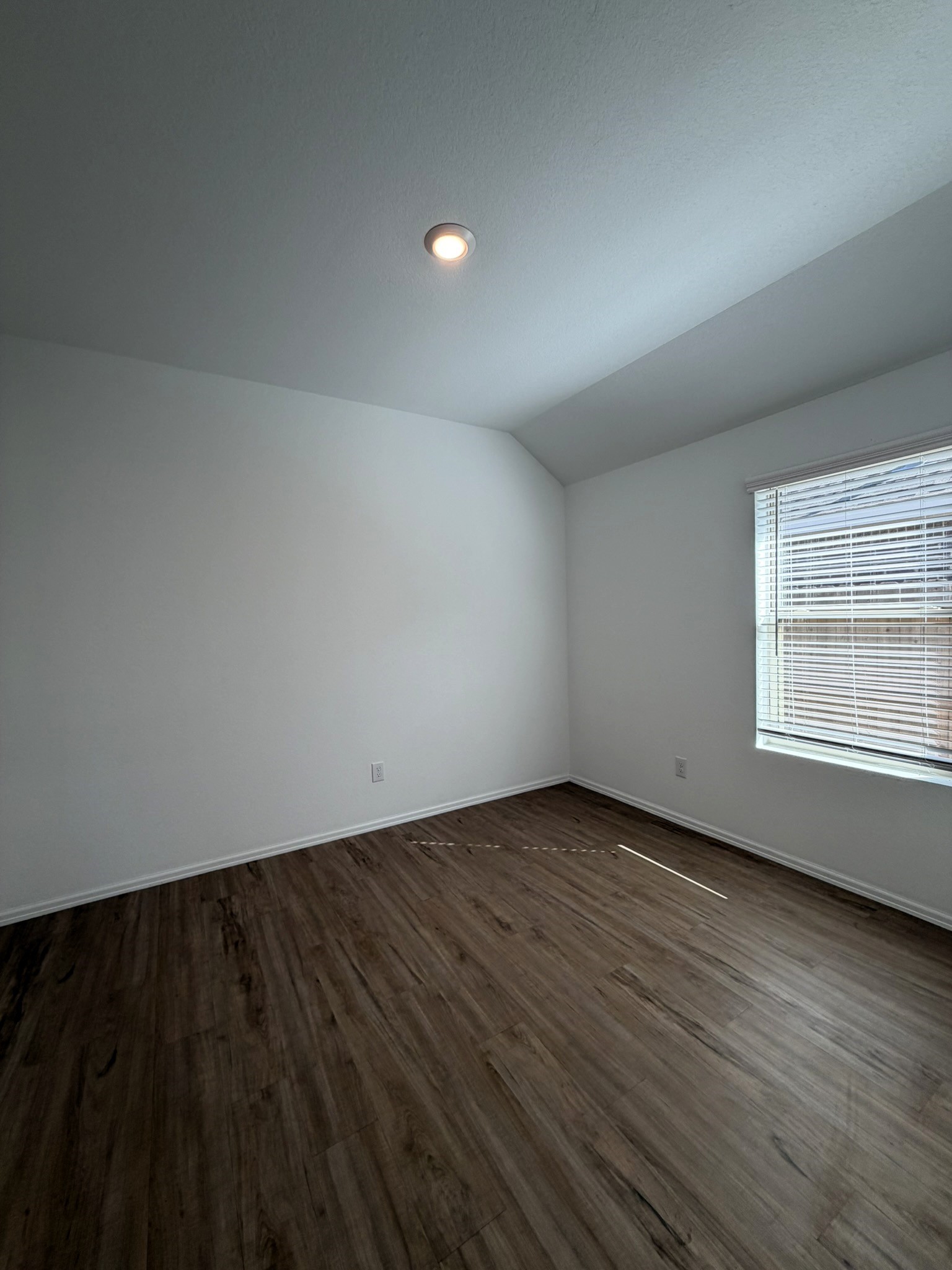 14242 Walworth Crk Court Rosharon, TX 77583 - Photo 10 of 16