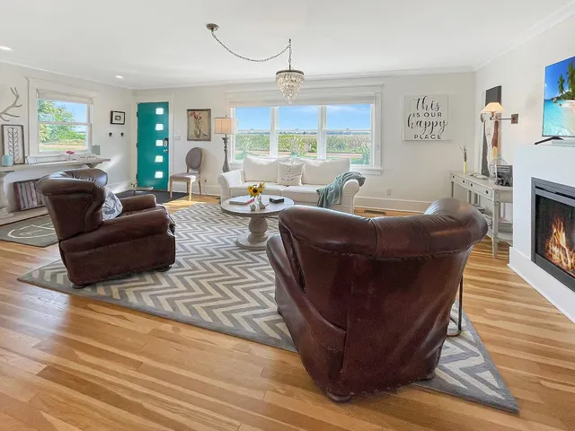 $2,400 | 18312 Avery Road, Three Oaks, MI 49128