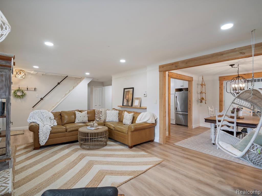 1551 John R Road Rochester Hills, MI 48307 - Photo 12 of 44