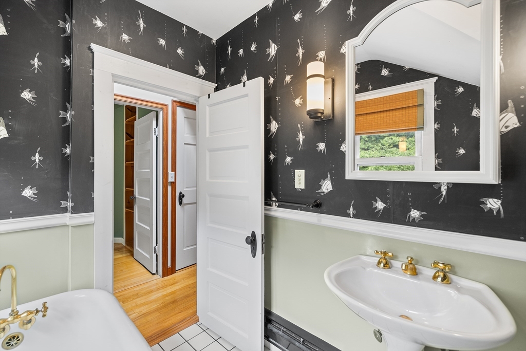 62 Circle Road Longmeadow, MA 01106 - Photo 28 of 42
