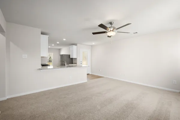 $1,660 | 10360 Sweetwater Creek Drive, Cleveland, TX 77328