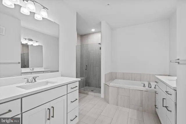 $549,900 | 43234 Farringdon Square, Ashburn, VA 20148