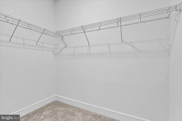 $549,900 | 43234 Farringdon Square, Ashburn, VA 20148