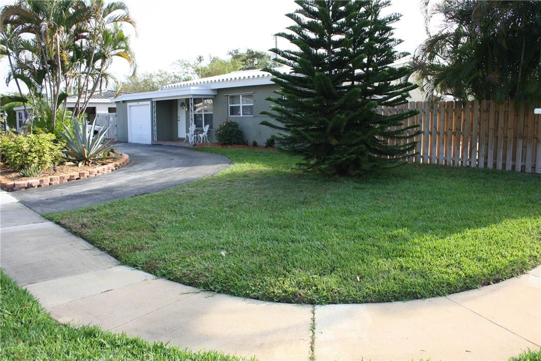 990 Southwest 3rd Avenue Pompano Beach, FL 33060 - Photo 3 of 24 Photo 3