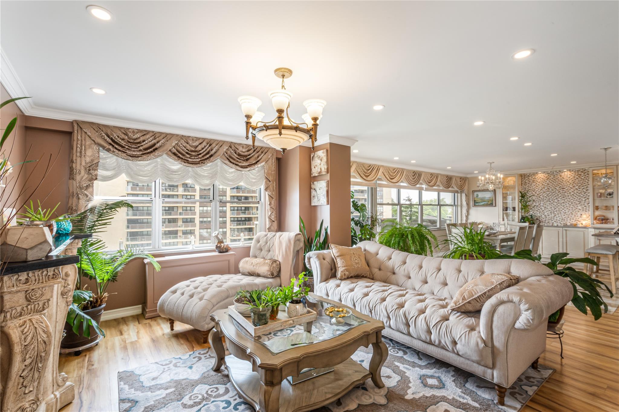 17-85 215th Street, Unit 4M Queens, NY 11360 - Photo 13 of 41 Living Room