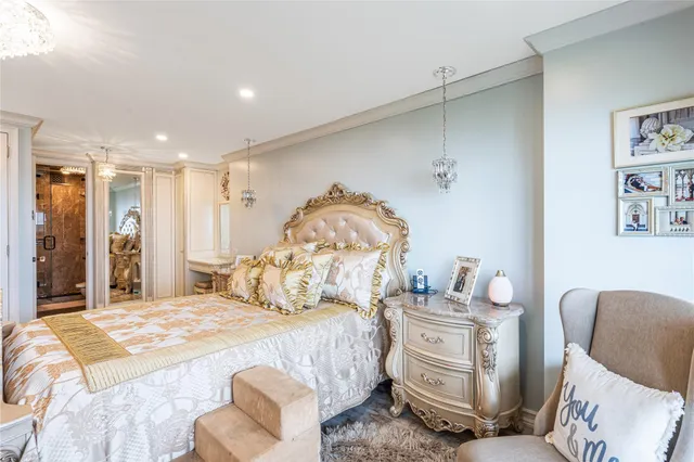 $900,000 | 17-85 215th Street, Unit 4M | Bay Terrace