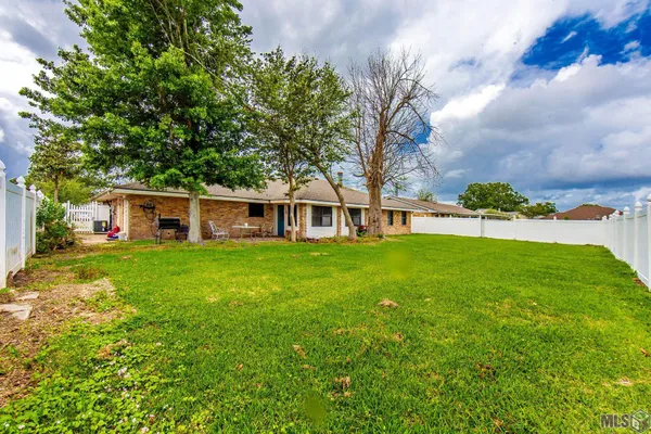 $265,000 | 103 Aspen Drive, Houma, LA 70360