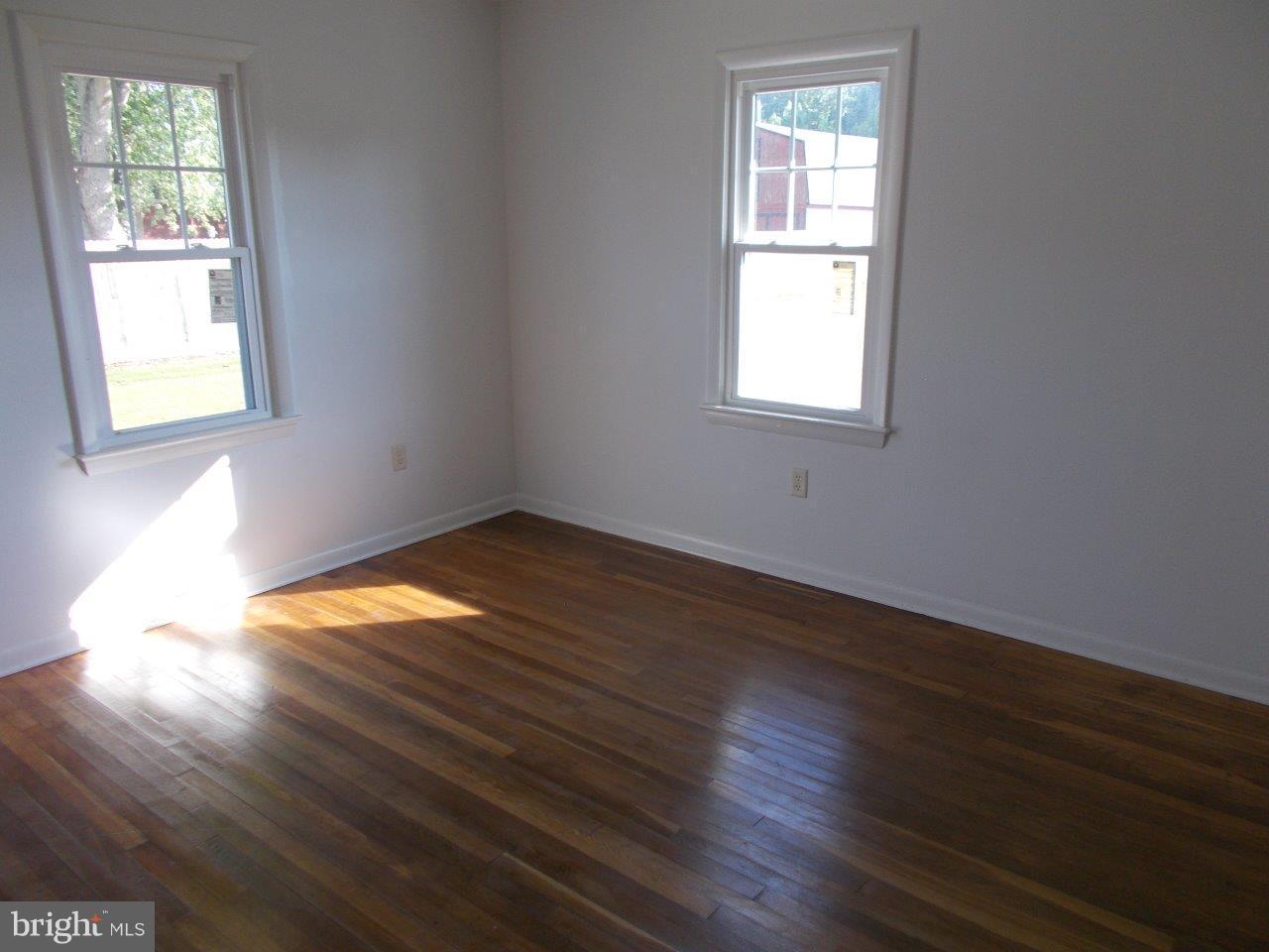 5338 Bucktown Road Cambridge, MD 21613 - Photo 9 of 18 Bedroom 2