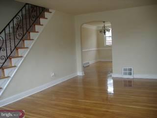 7301 Drexel Road Philadelphia, PA 19151 - Photo 3 of 6 Gallery Image 3