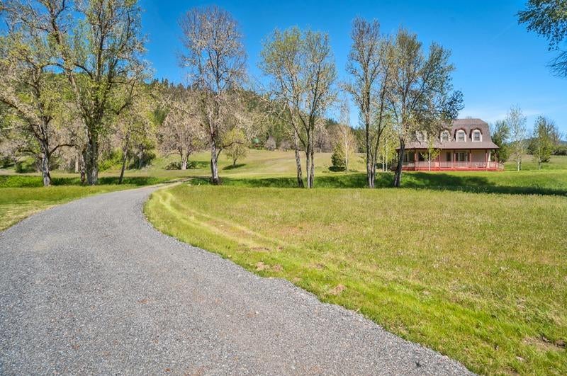 17999 Meadows Road White City, OR 97503 - Photo 7 of 35 Additional Photo