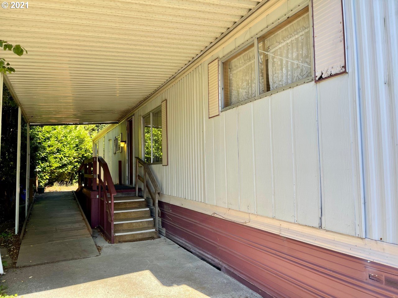 3075 Pacific Loop Coos Bay, OR 97420 - Photo 3 of 30