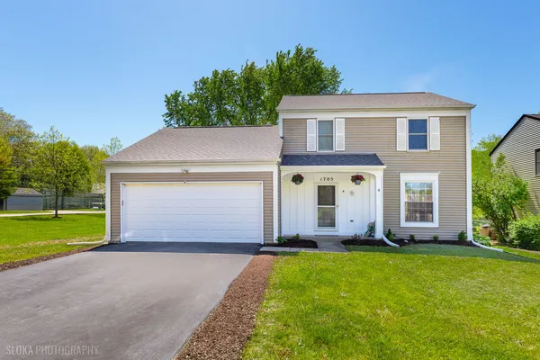 $350,000 | 1705 Charles Avenue, Algonquin, IL 60102