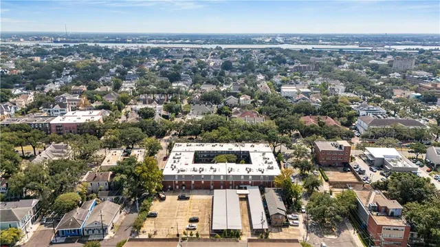 $375,000 | 3201 St Charles Avenue, Unit 313, New Orleans, LA 70115