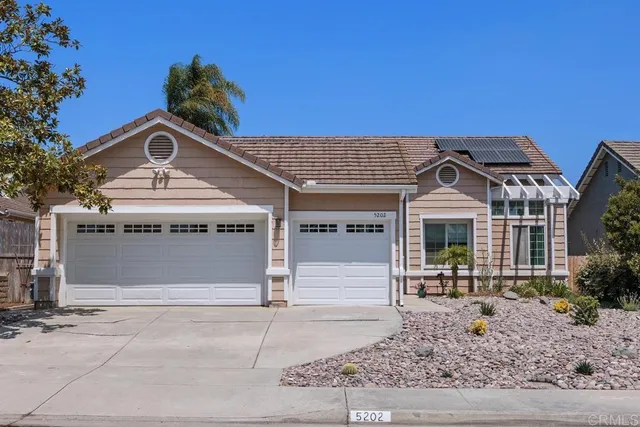 $929,000 | 5202 Via Tizon, Oceanside, CA 92057