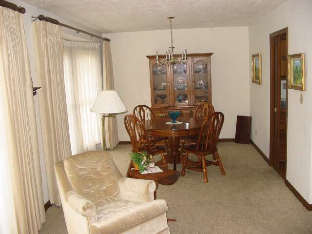 3411 Hermitage Road Vincennes, IN 47591 - Photo 5 of 9 Gallery Image 5