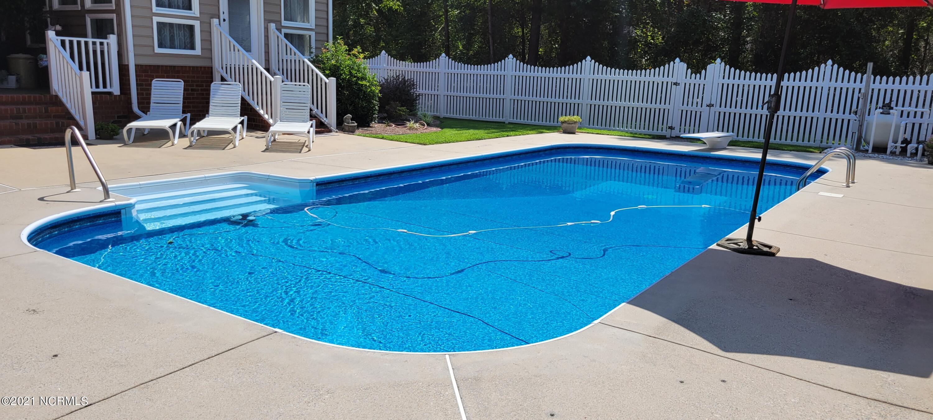 2175 Robersonville Road Washington, NC 27889 - Photo 28 of 111 in-ground pool backyard