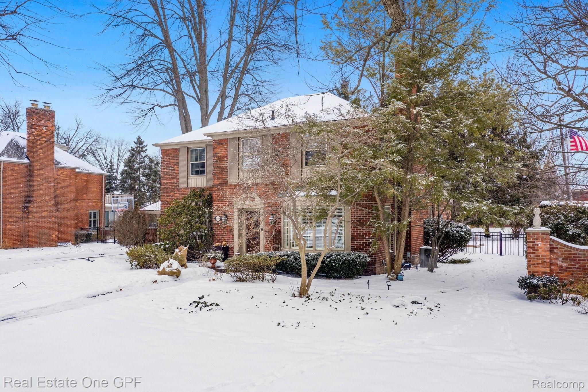 1010 Whittier Road Grosse Pointe, MI 48230 - Photo 42 of 44 40-web-or-mls-1010 Whittier Ave Grosse Pointe Park - 40.jpg