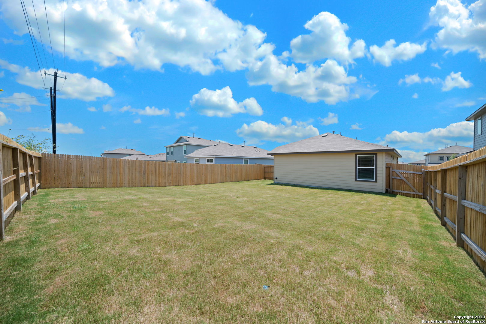 5830 Kendall Prairie Converse, TX 78109 - Photo 25 of 25 a view of a backyard