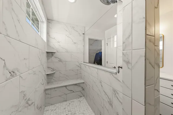 $875,000 | 2534 Leander Court, Woodridge, IL 60517
